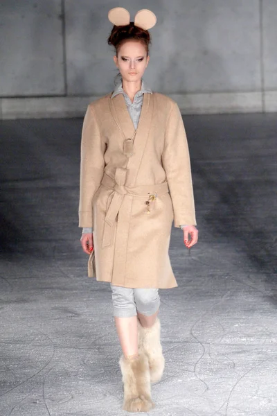 Look 5